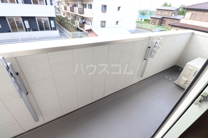 13/30 バルコニー