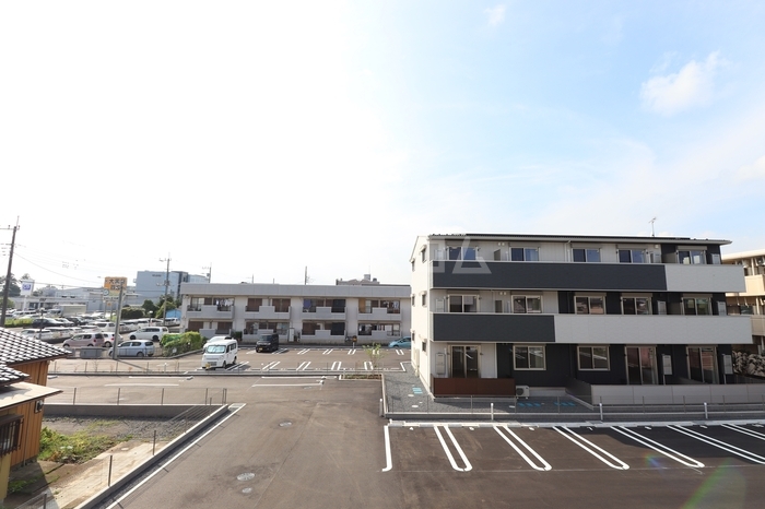 2/30 外観