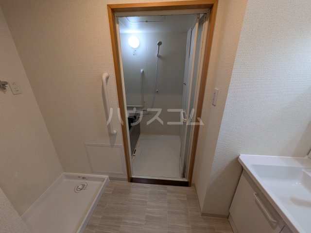 13/30 玄関