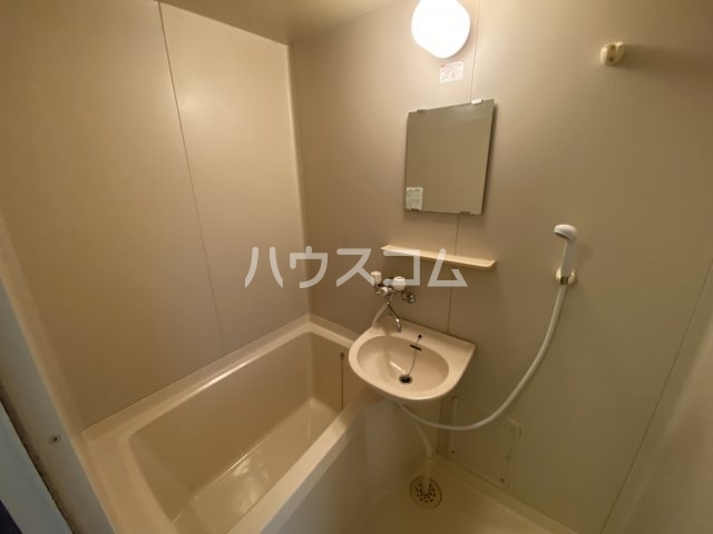 15/30 浴室