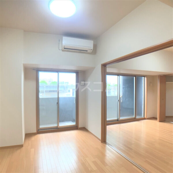 4/23 寝室