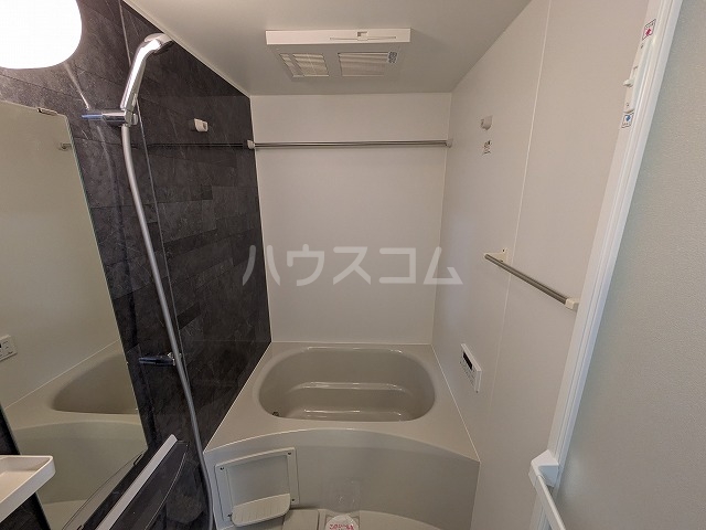 18/30 浴室
