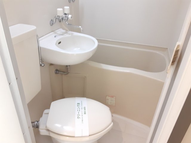 14/28 洗面