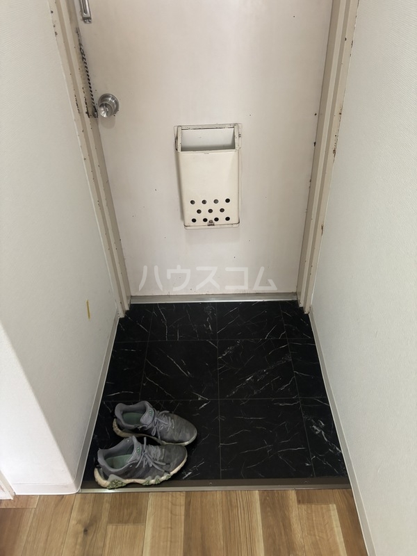 3/13 玄関