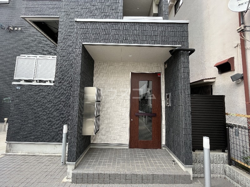 2/30 外観