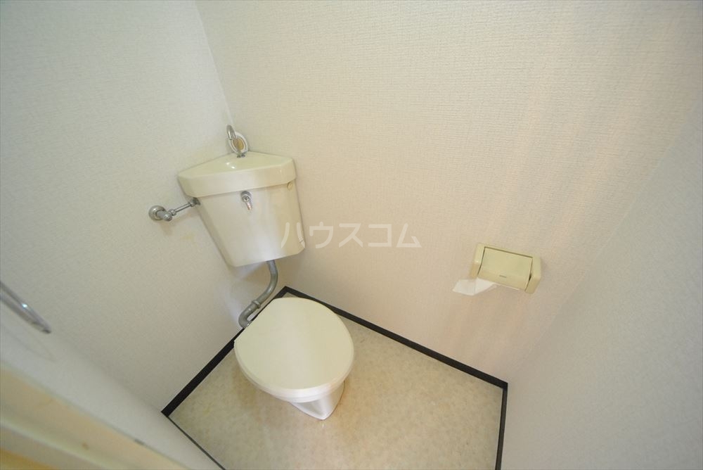 23/30 トイレ