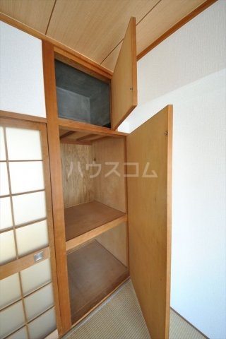 16/30 収納
