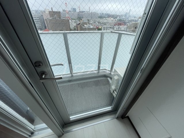 23/30 バルコニー