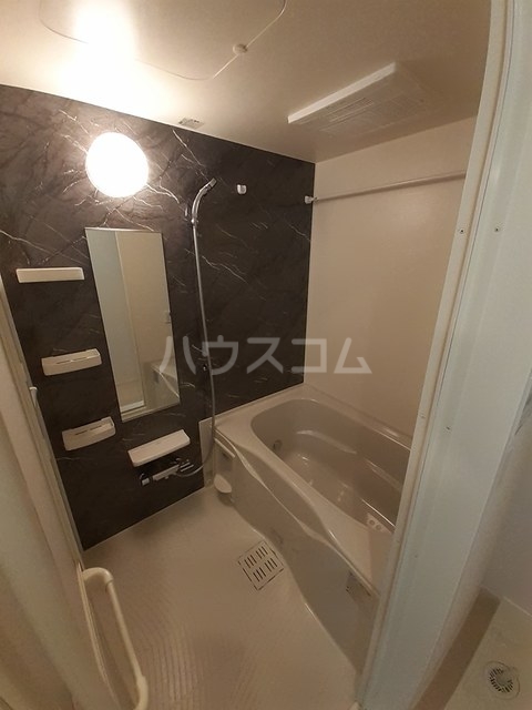 15/29 浴室