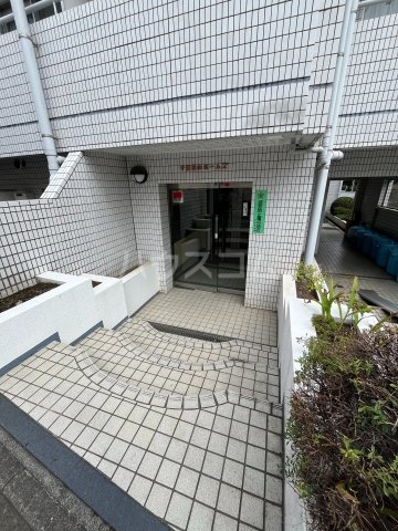 2/13 エントランス