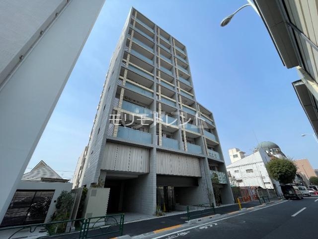 14/22 エントランス