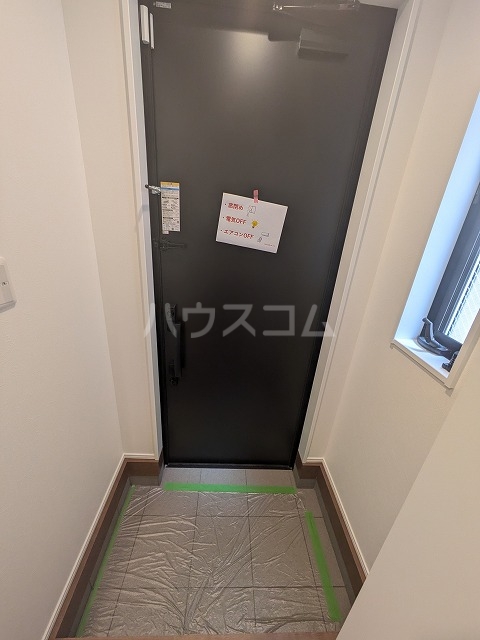 13/30 玄関