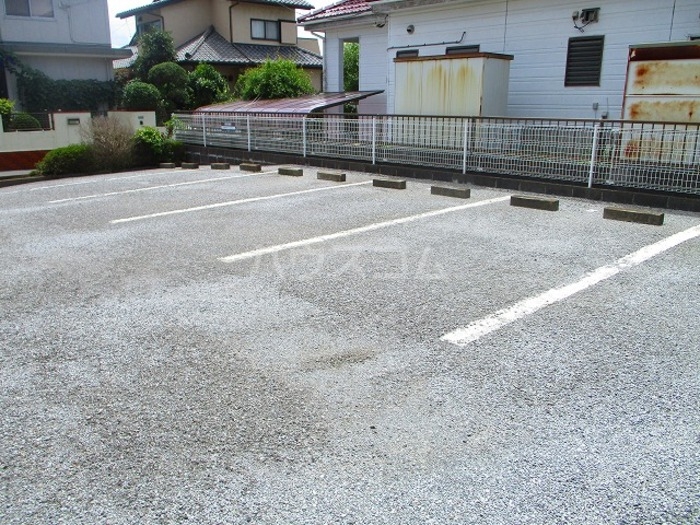 12/13 駐車場