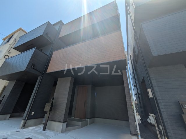1/11 外観