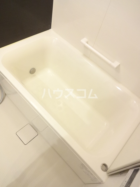 17/30 浴室