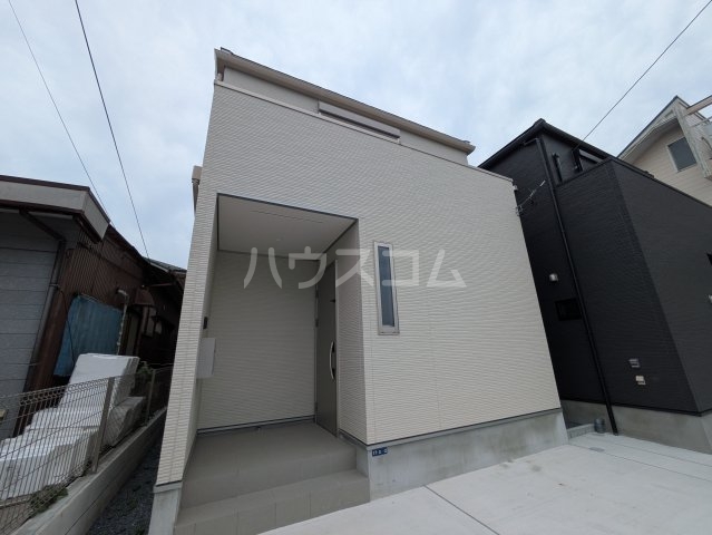 2/4 外観