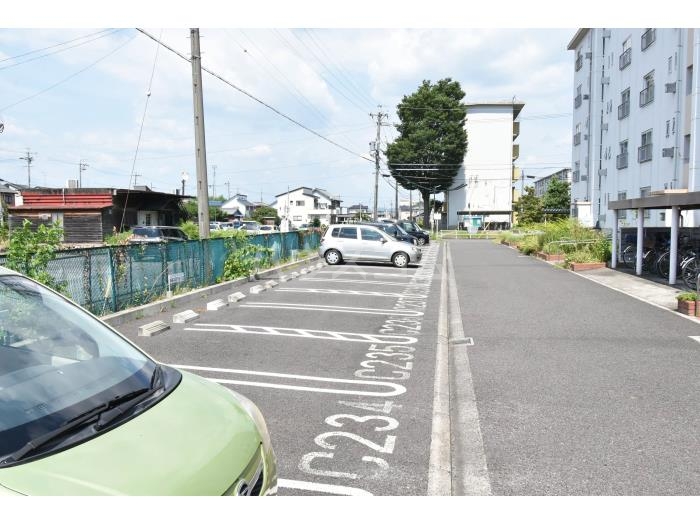 17/24 駐車場