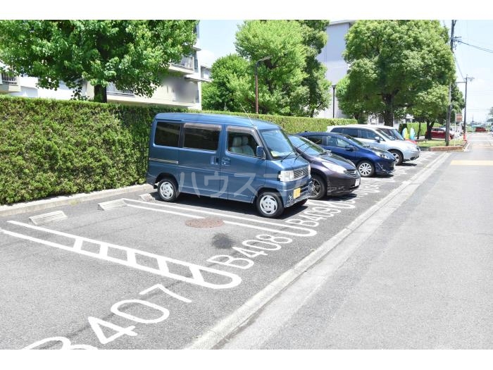 17/24 駐車場