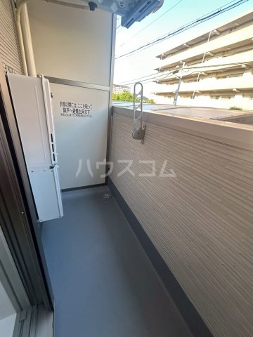 15/28 バルコニー