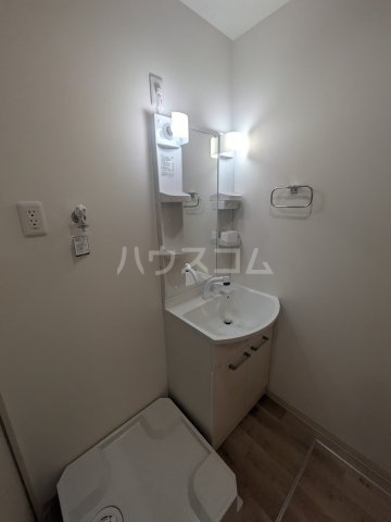 13/30 洗面