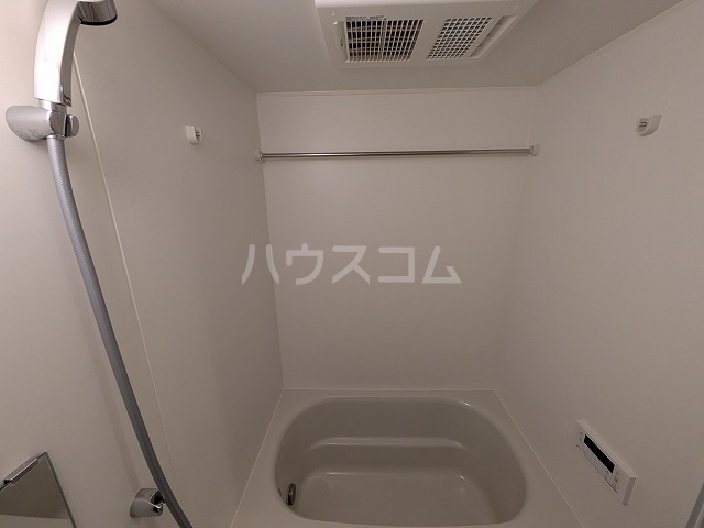 18/30 浴室