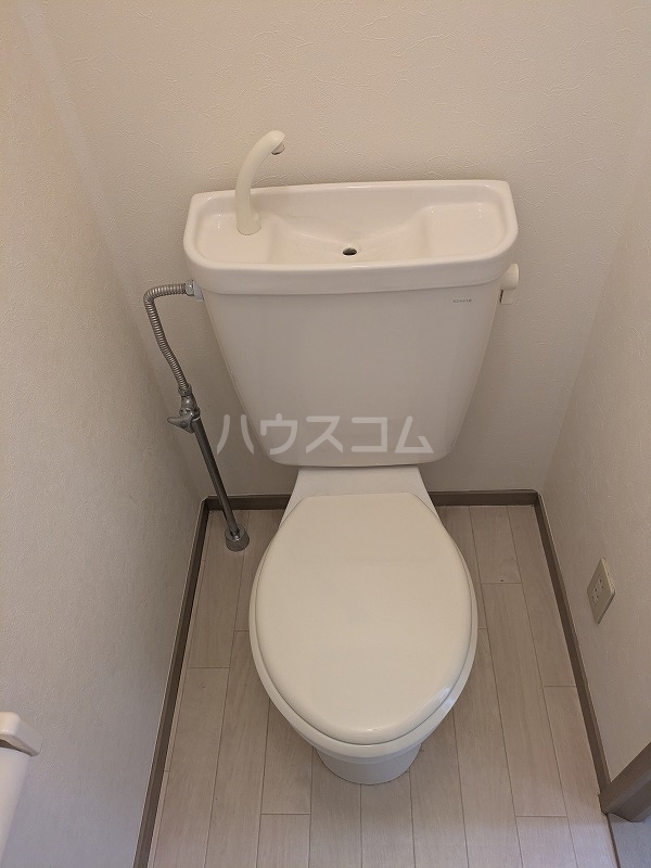 18/30 トイレ