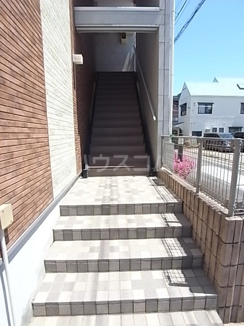 14/24 エントランス