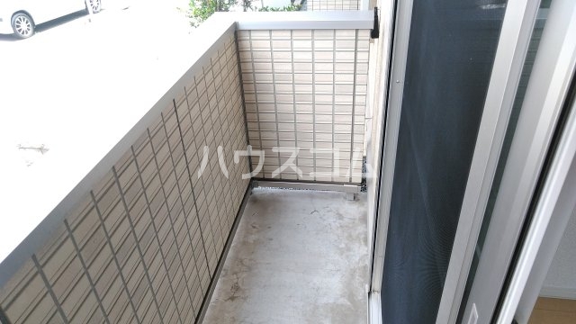 19/25 バルコニー