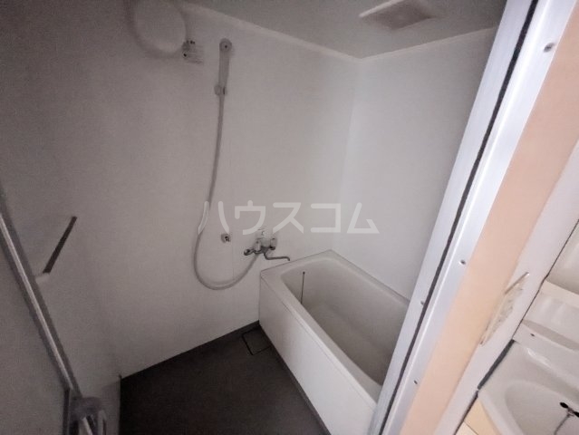 14/30 浴室