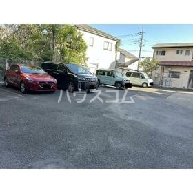 2/11 駐車場