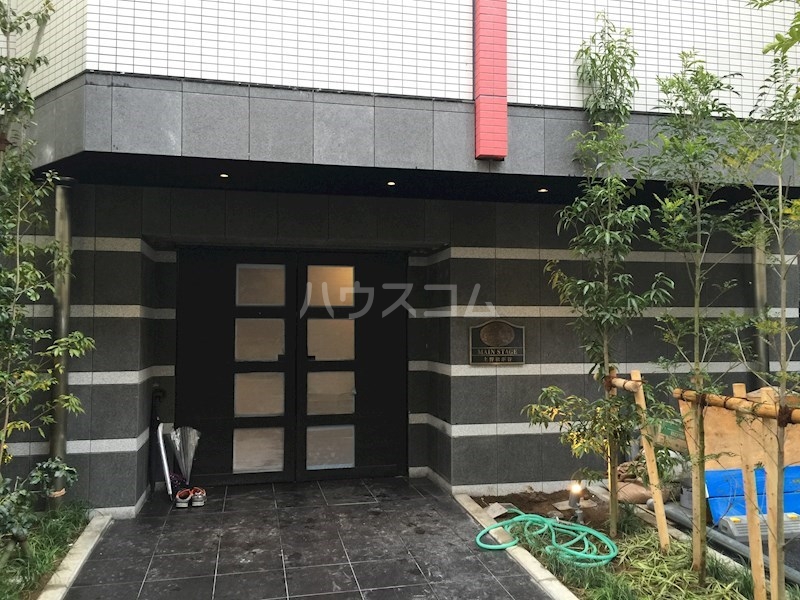 19/21 エントランス