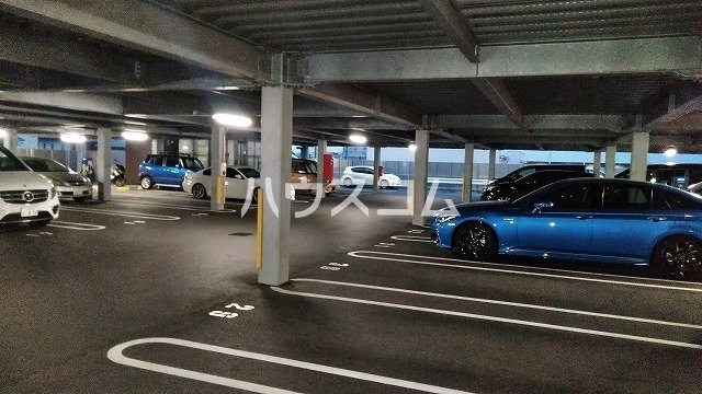 2/10 駐車場