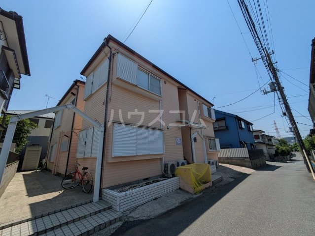 2/4 外観