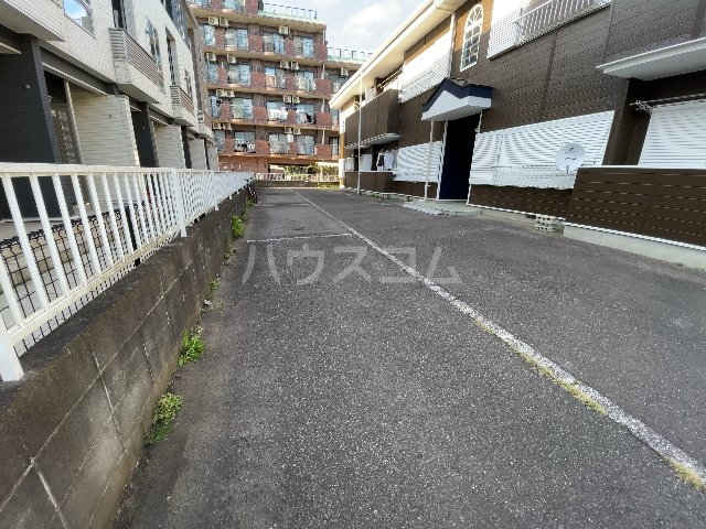 26/28 駐車場