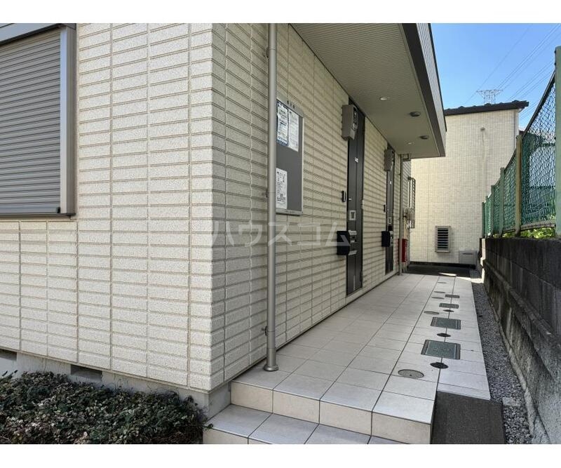 3/7 エントランス
