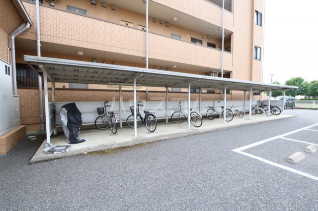 2/2 駐車場