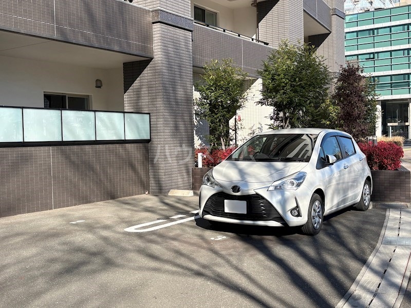 16/22 駐車場