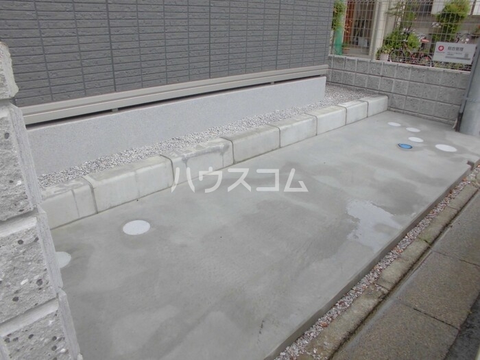 14/23 駐車場