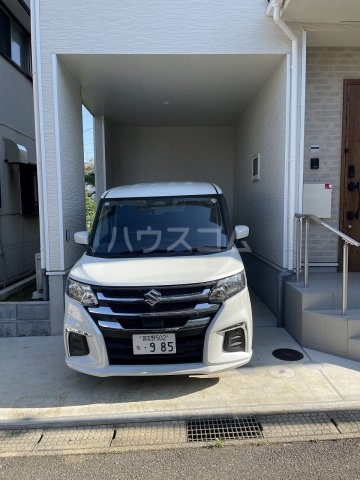 2/3 駐車場