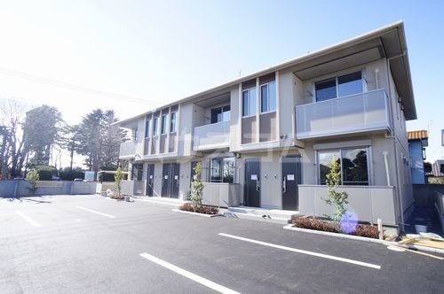 15/18 駐車場