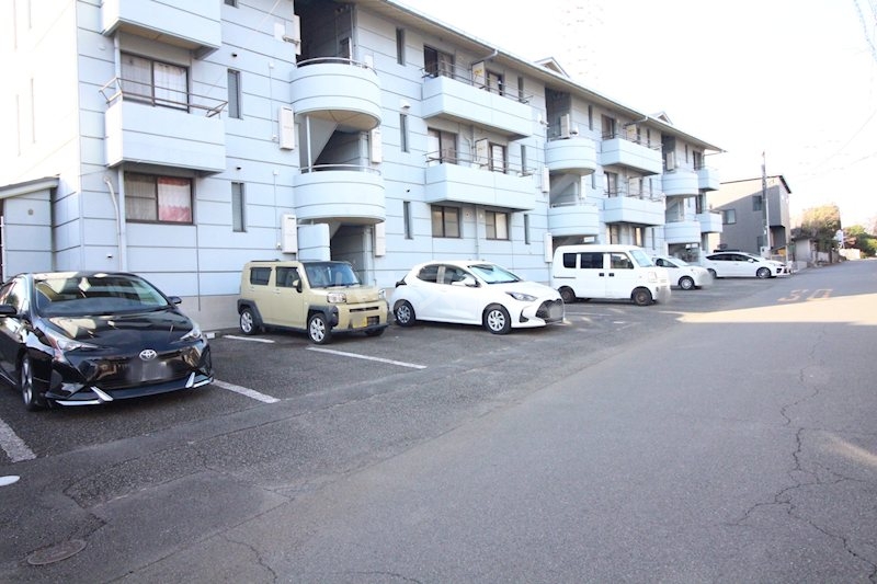 19/20 駐車場