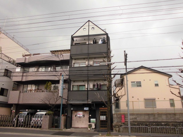 2/30 外観