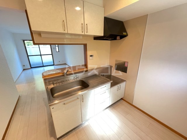 13/30 キッチン