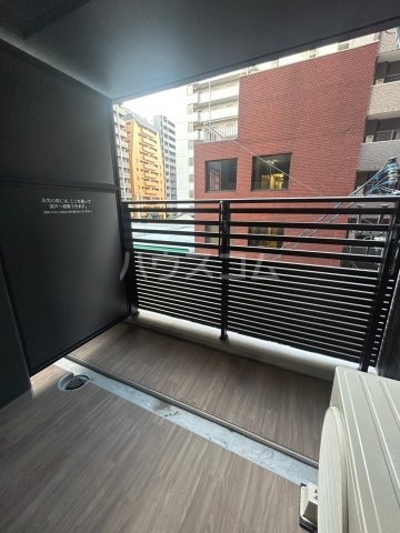 19/30 バルコニー