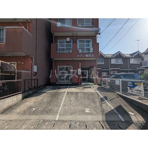 17/28 駐車場