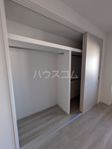 13/30 収納