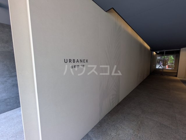 28/30 エントランス