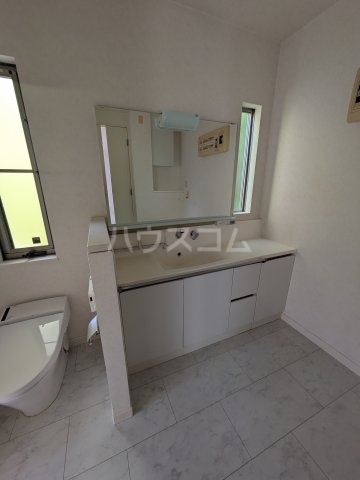 21/30 洗面
