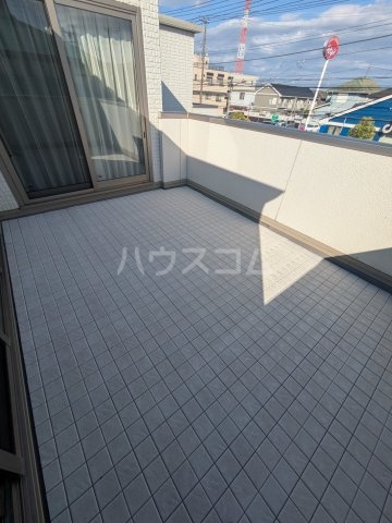 25/30 バルコニー