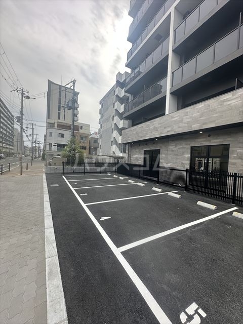 22/30 駐車場